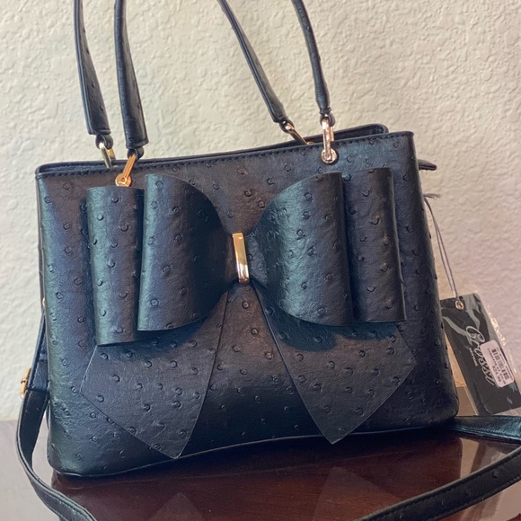 Crossi Big Black Bow Convertible Bag NWT Cruelty Free - Picture 1 of 16